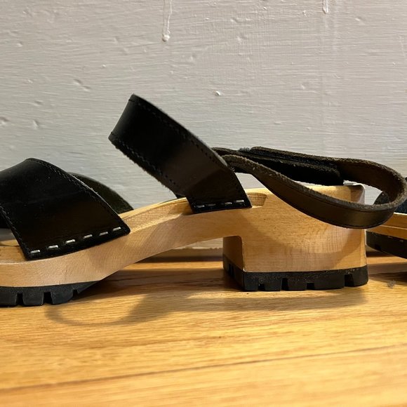 Swedish Hasbeens Tracta Velcro Sandal - Picture 5 of 7